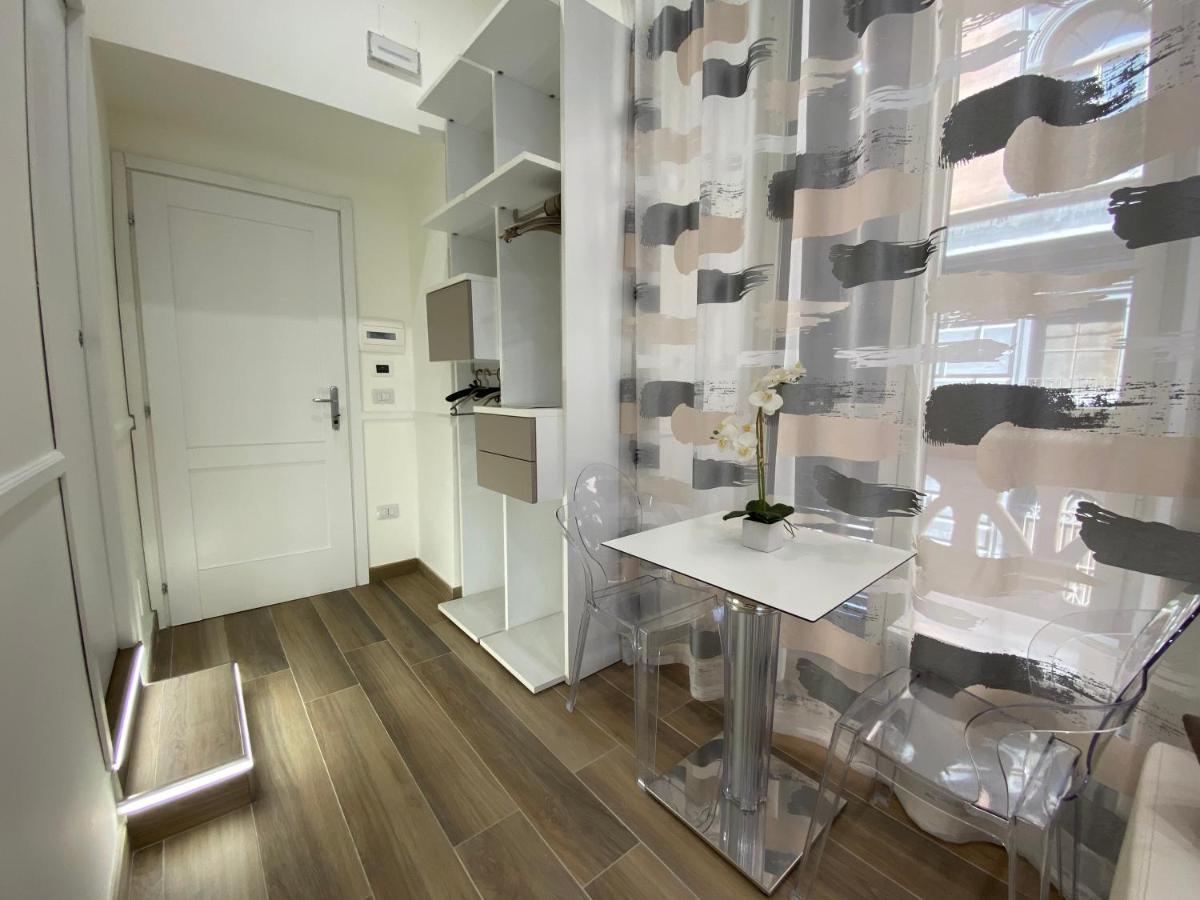 Sun Art Naples Rooms מראה חיצוני תמונה