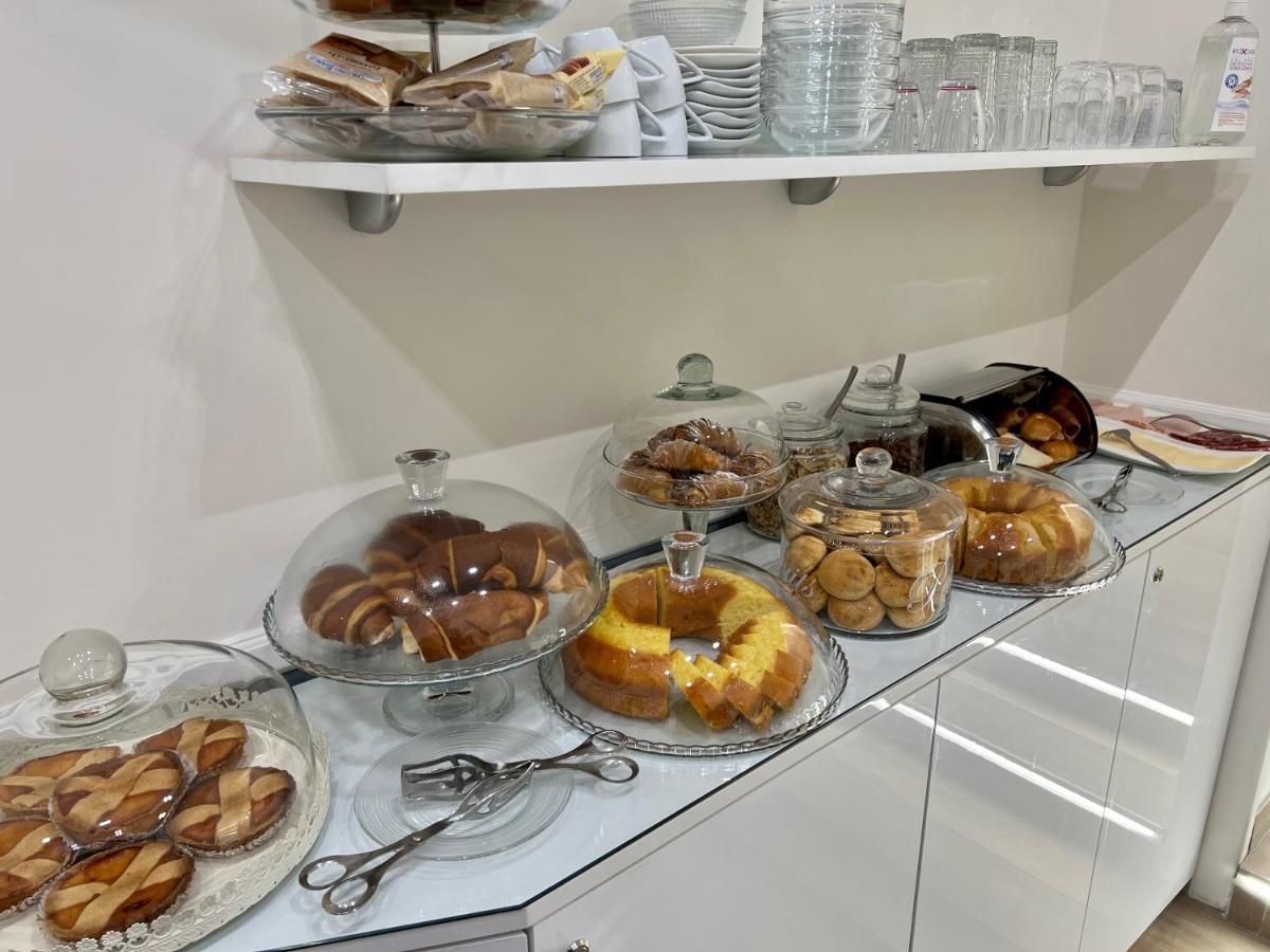 Sun Art Naples Rooms מראה חיצוני תמונה